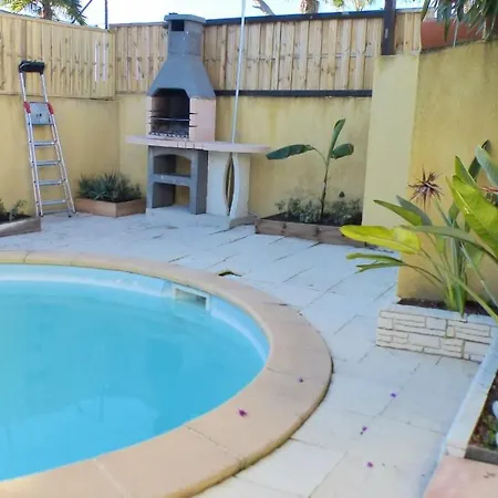 Maison A 100 Metre De La Dom wakacyjny