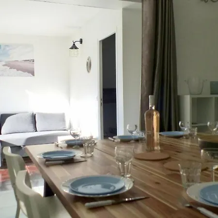 Holiday home Maison A 100 Metre De La *